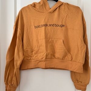 Bold black and Bougie crop